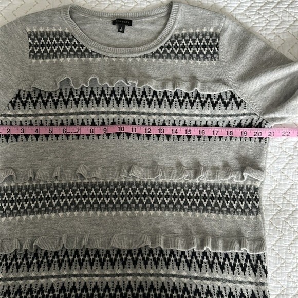 Talbots Women’s Sweater Gray Ruffle Nordic Fair Isle Crew Wool Blend Size L - Picture 7 of 10